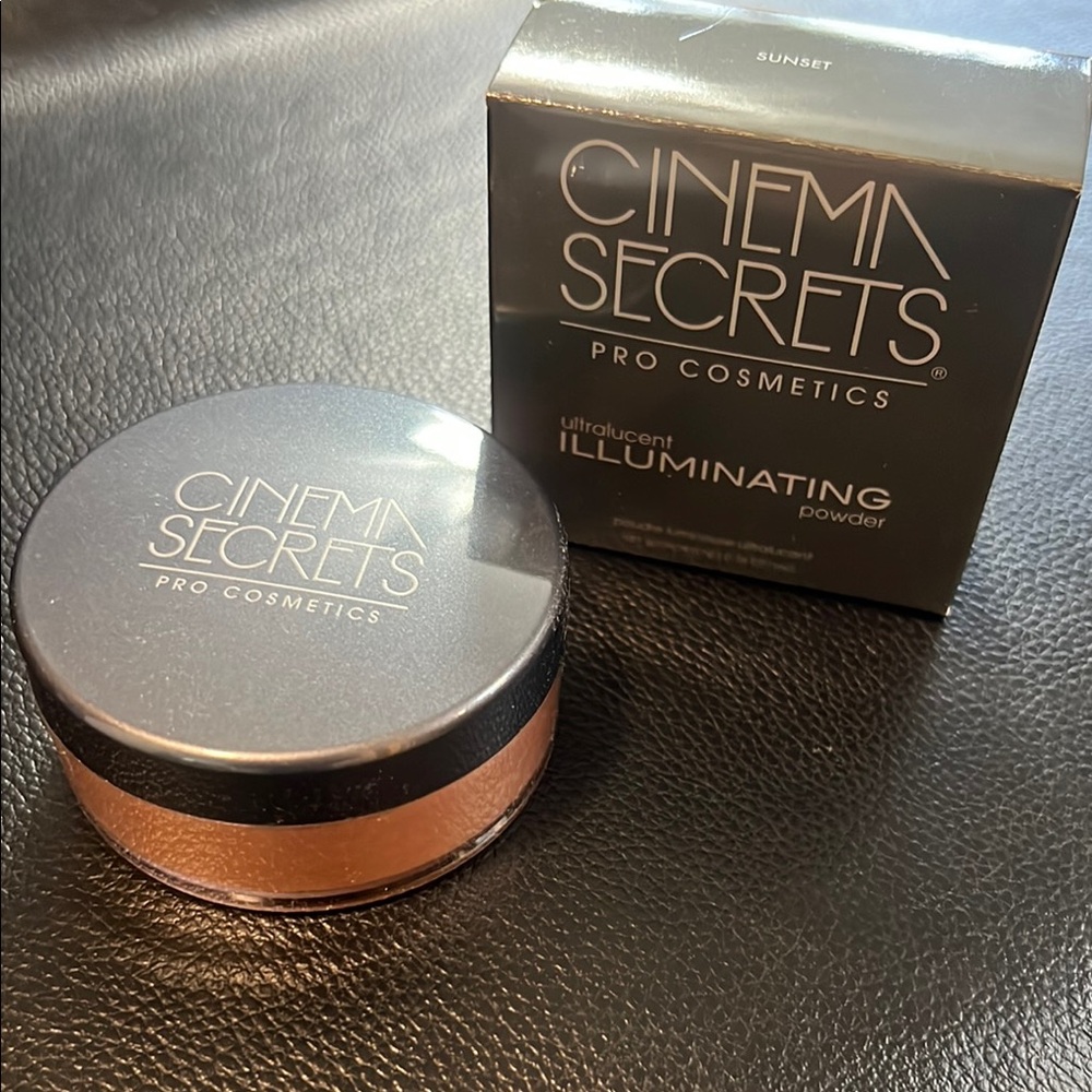 🌅 CINEMA SECRETS Ultralucent Illuminating Powder Sunset BNIB